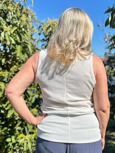 Radiantly Ribbed Tank