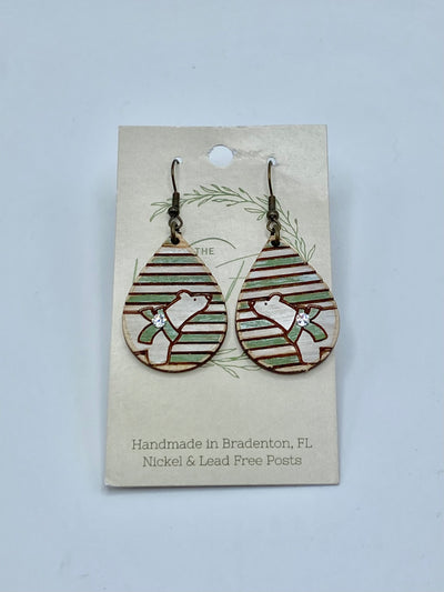 The Wooden Fence Holiday Collection