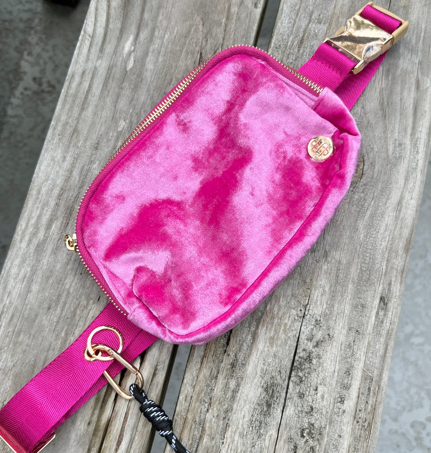 Purses & Wallets By Simply Southern