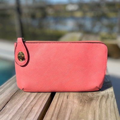 The Kendall Wristlet - Peach