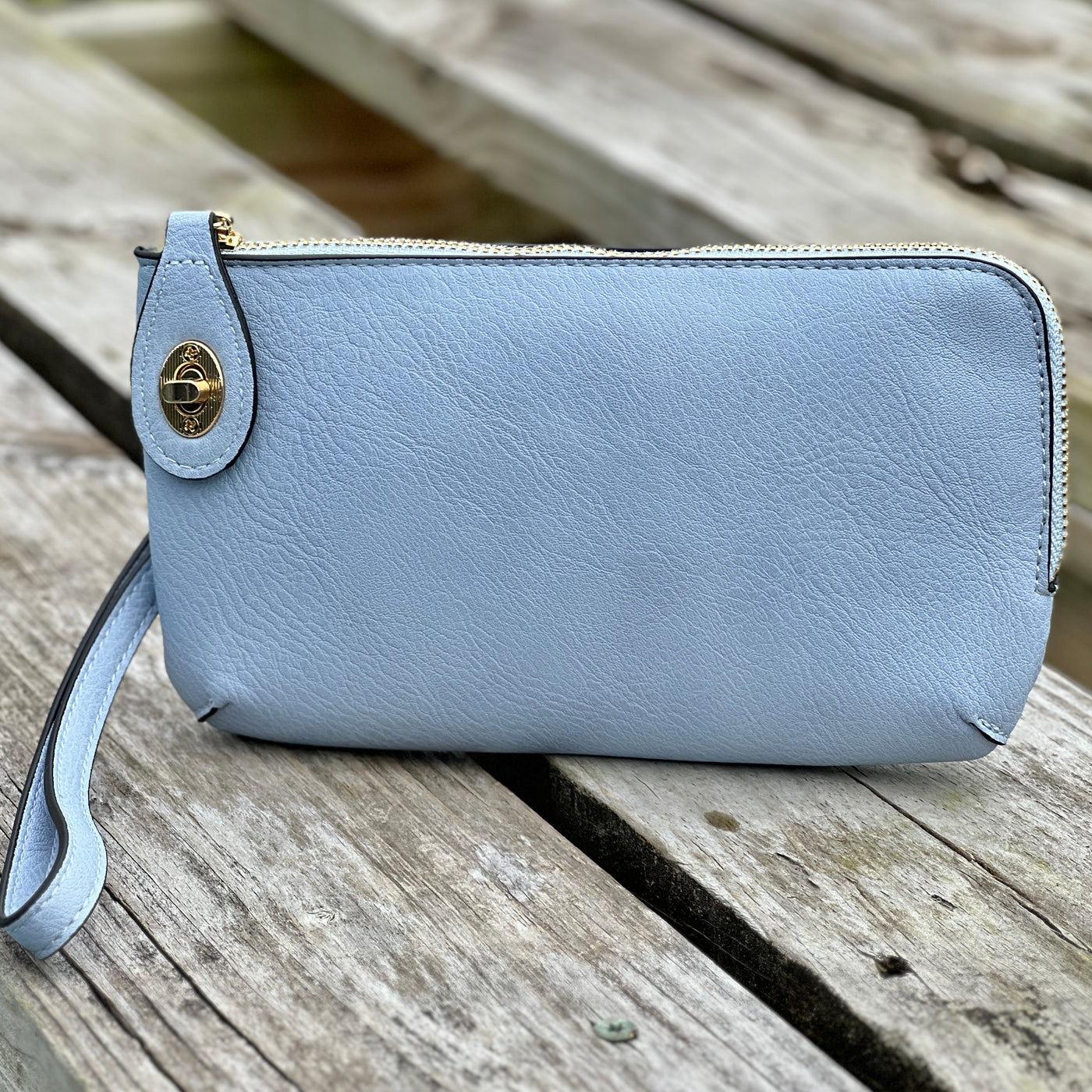 The Kendall Wristlet - Periwinkle