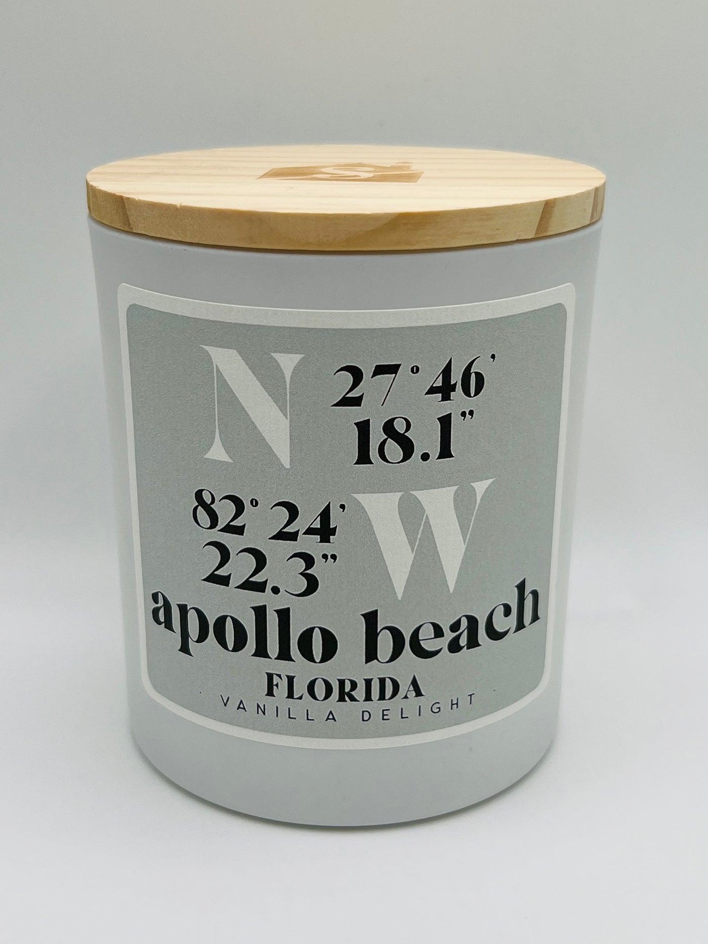 Candles By Sincere Surroundings - 
Grey Coordinates - Apollo Beach / Vanilla Delight