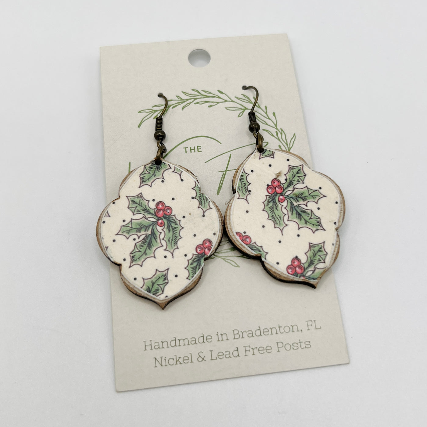 The Wooden Fence Holiday Collection