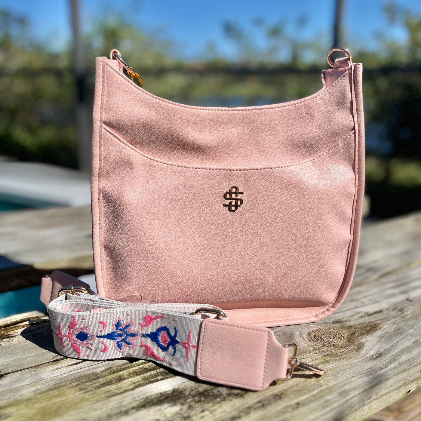 Purses & Wallets By Simply Southern