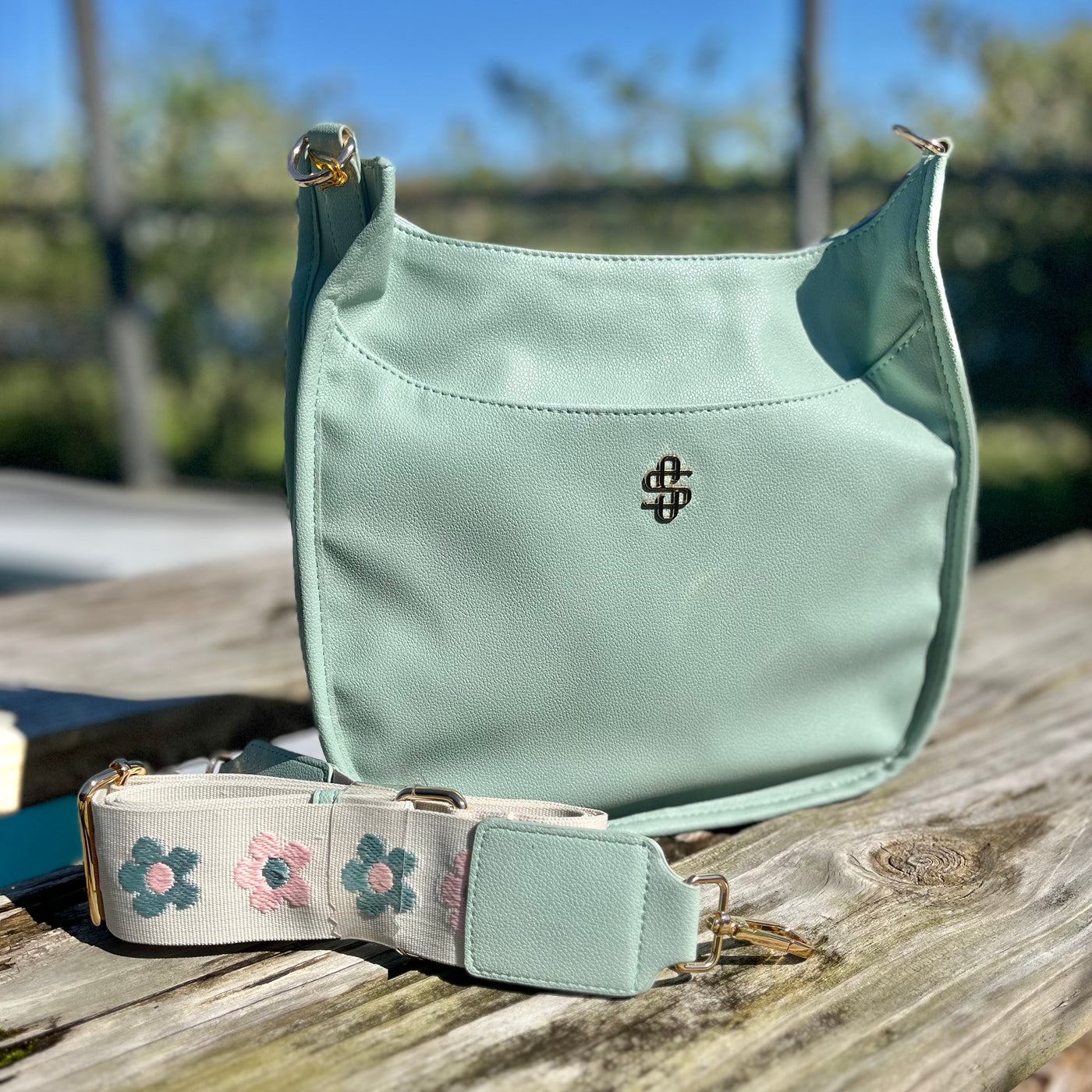 Purses & Wallets By Simply Southern