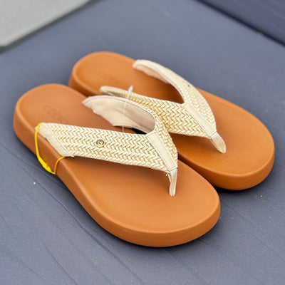 Palmilla In Cream By Cobian