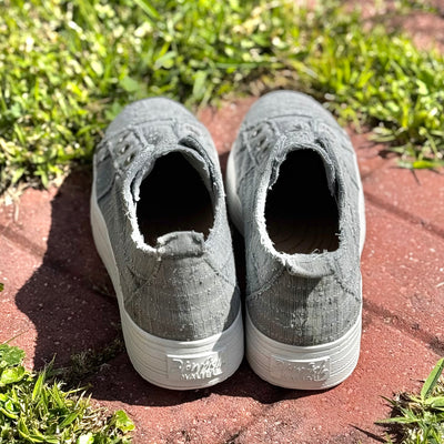 Super Play Sneaker By Blowfish In Raindrop