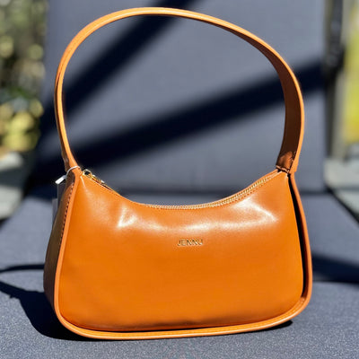 The Dublin Shoulder Bag - Light Brown