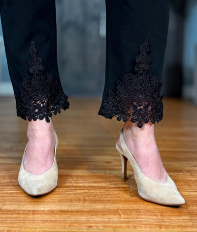 Georgie Lace Detail Capris