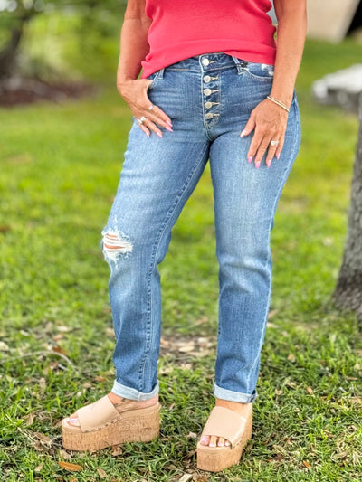 Gotta Have 'Em Boyfriend Jeans By Judy Blue