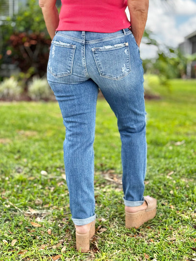 Gotta Have 'Em Boyfriend Jeans By Judy Blue