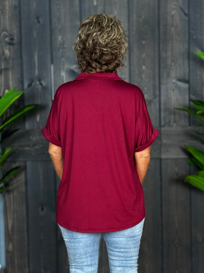 The World Traveler Top - Maroon