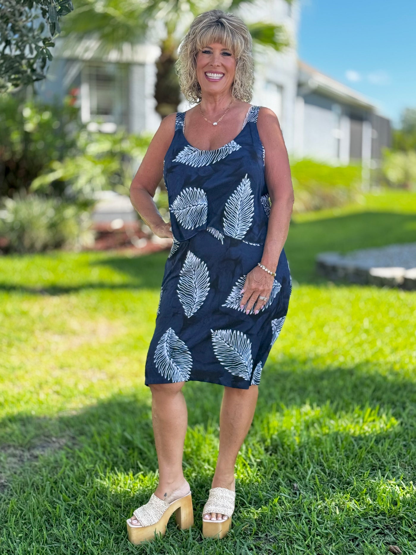 The Maddy Dress - Navy Flower