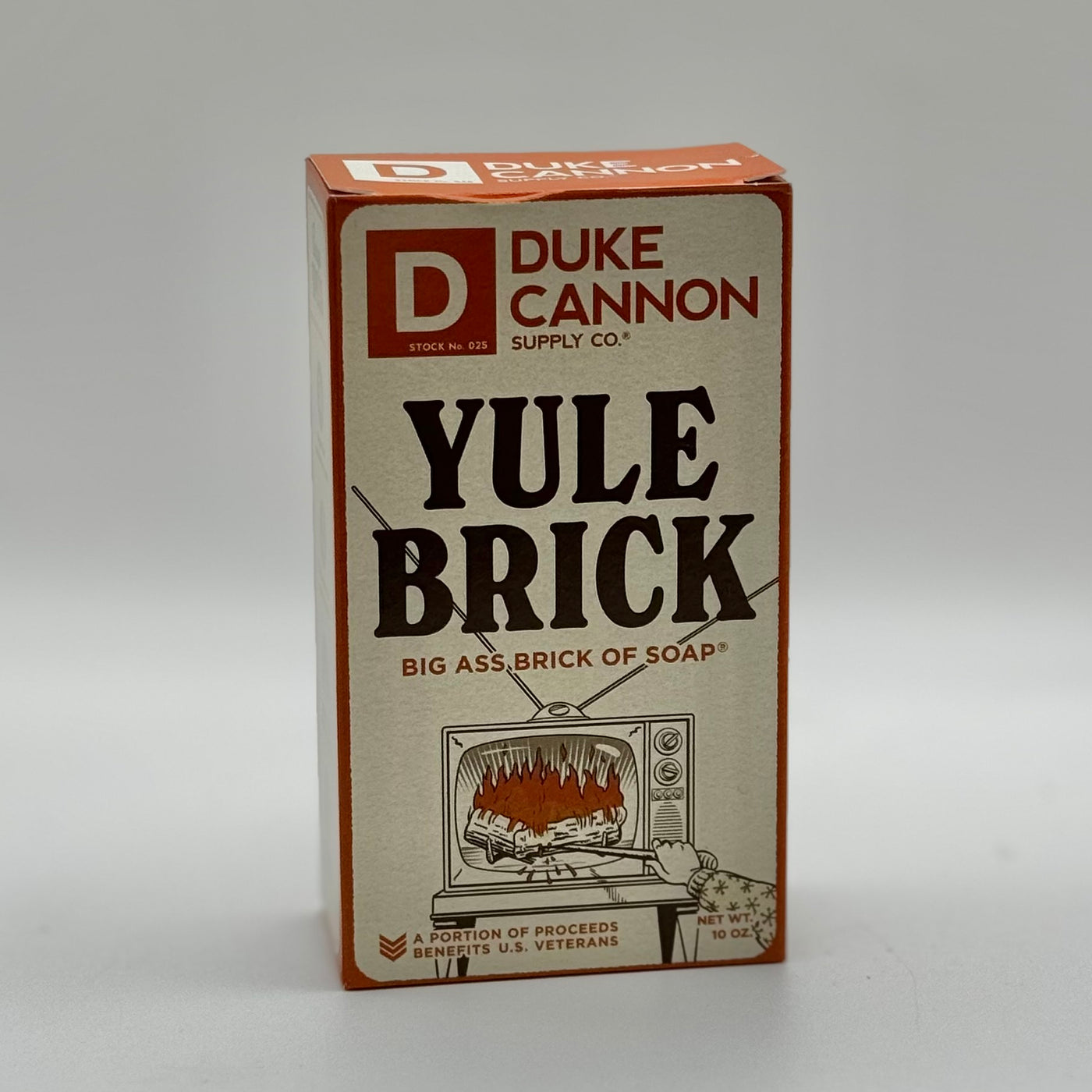 Duke Cannon Supply Holiday - Bar Soap - Yule Brick
