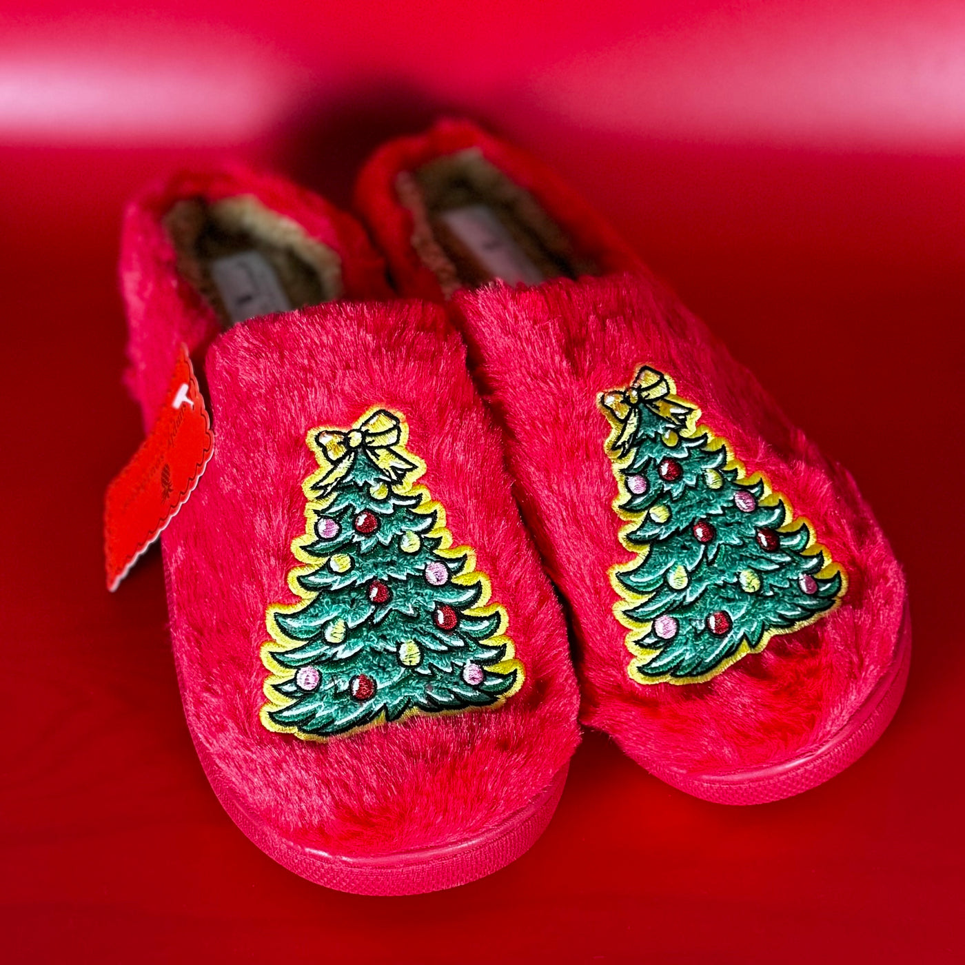 So Soft Sherpa Slippers By Simply Southern - Christmas Tree/ Rubber Sole