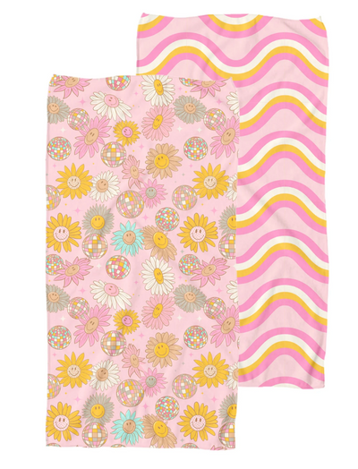 Fun In The Sun Accessories By Simply Southern - Quick Dry Sand Free Towel / FlowerSmile
