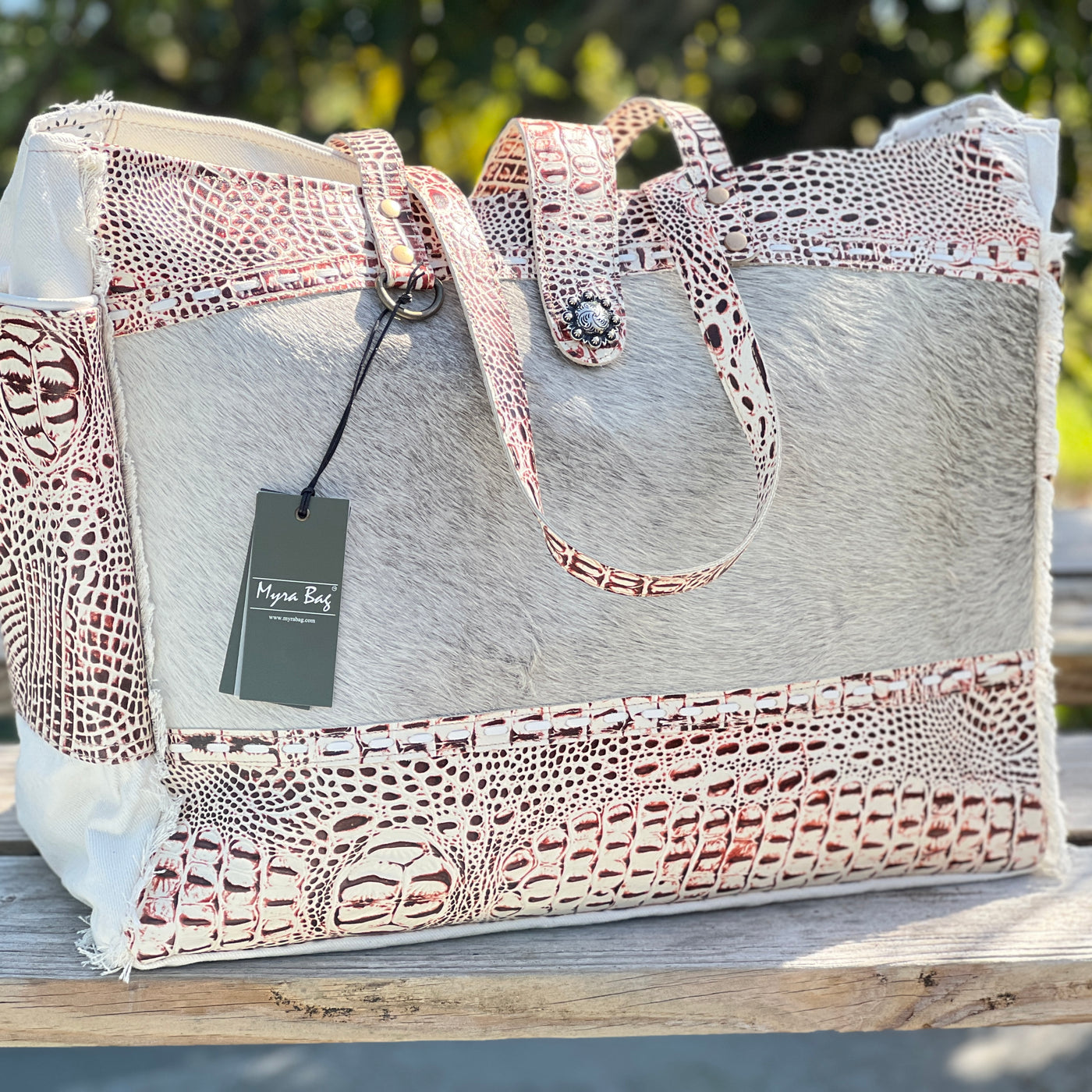 Totes and Weekenders by Myra