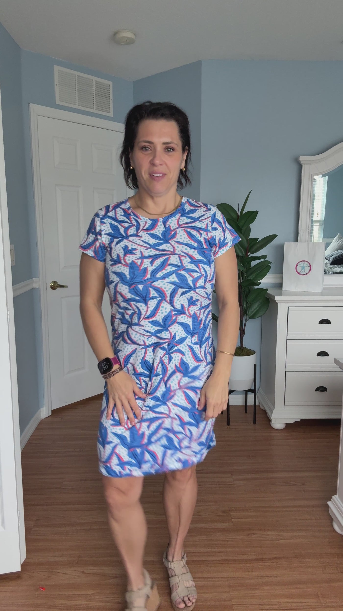 Tee Shirt Dress In Leafy Floral By Capelton