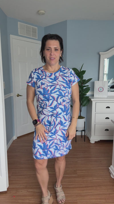 Tee Shirt Dress In Leafy Floral By Capelton