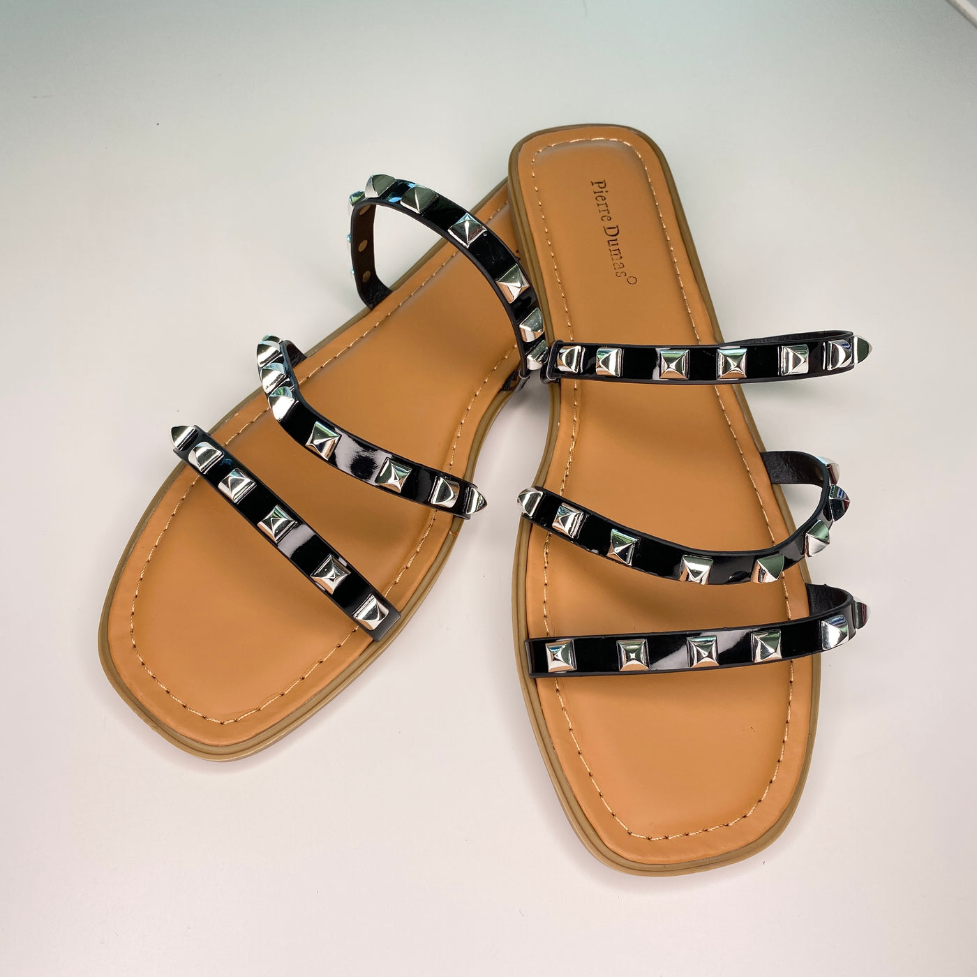 Wild Walking Sandal in Black