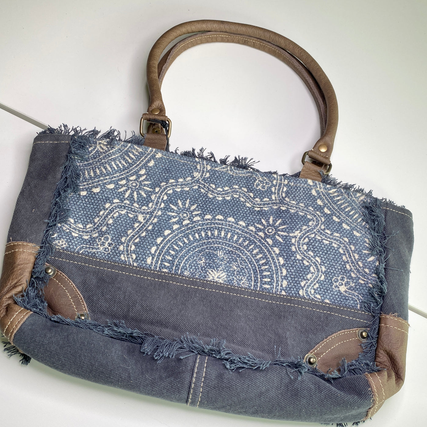 Yes Please! by Myra Bags