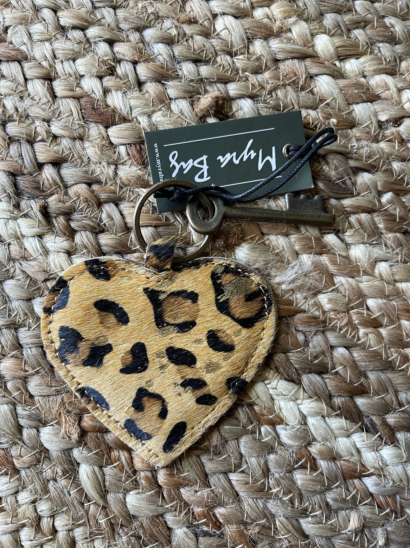 Keys To My Heart  by Myra Bags