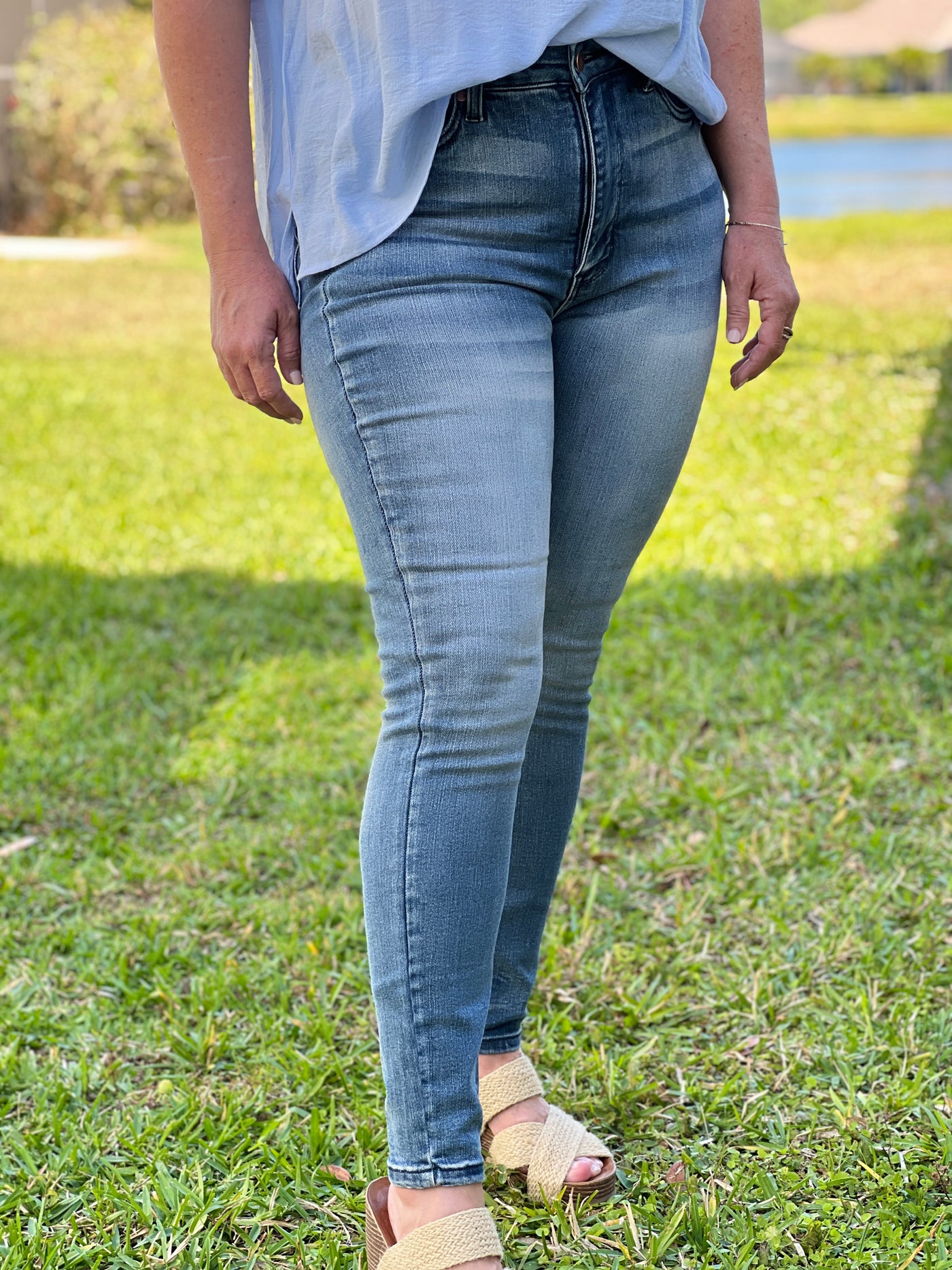 Contoured Curves Tummy Control Jeans By Judy Blue