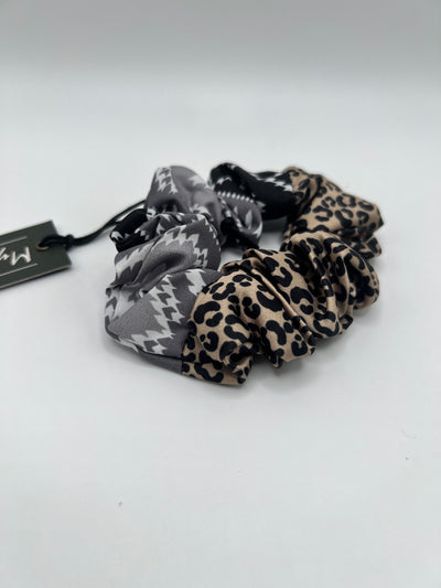 Hair Scrunchies by Myra