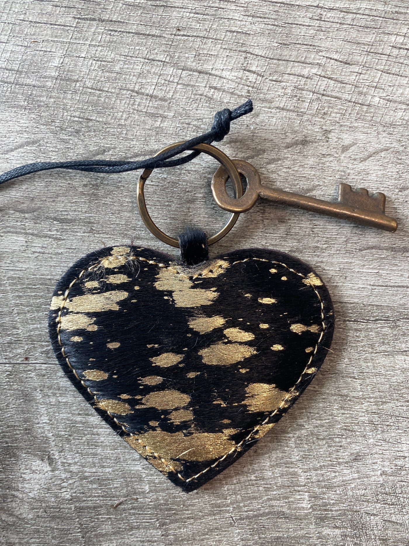 Keys To My Heart  by Myra Bags